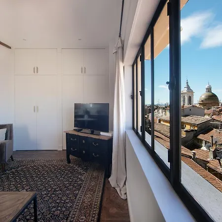 Apartment Cocoon Loft - Magnifique Loft Sous Toit, Refait A Neuf, Vues Splendides, Clim, Wifi Nice