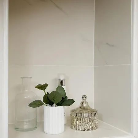 Cocoon Loft - Magnifique Loft Sous Toit, Refait A Neuf, Vues Splendides, Clim, Wifi Appartamento